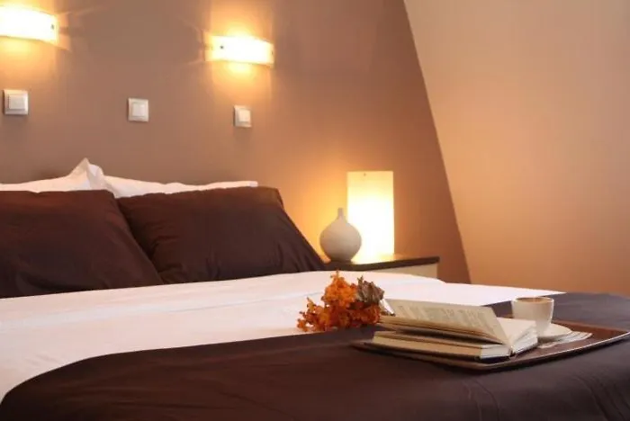 Skopje hotels near Kapan Han