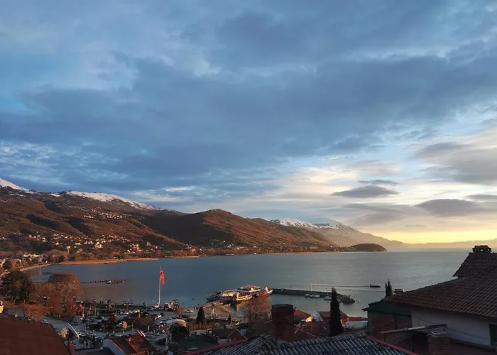 Jovevi Apartments Ohrid