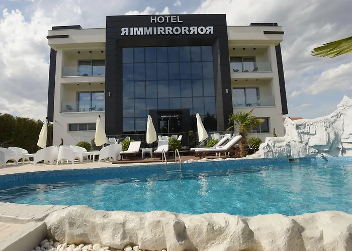 Skopje Hotels near Skopje International Airport (SKP)