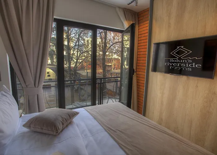 Solun'S Riverside Rooms Skopje