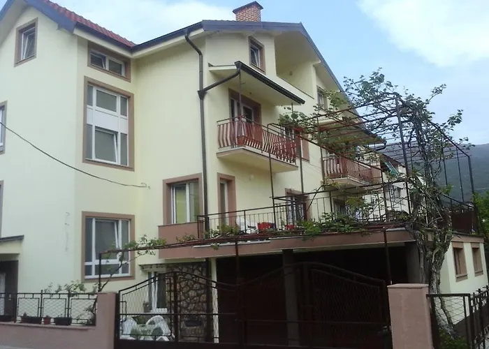 Ohrid hotels near Church of Sveti Jovan at Kaneo