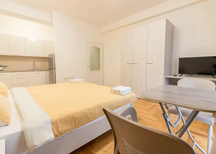 Comfy Apartments-Ohrid