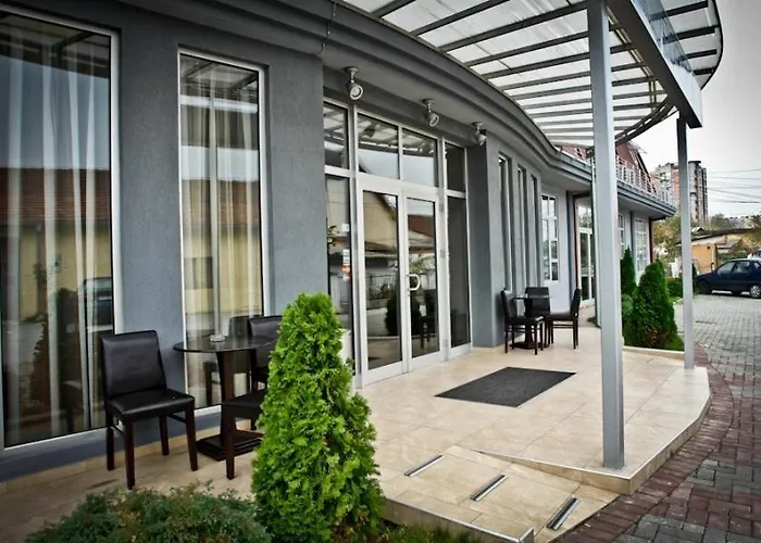 Skopje hotels near Kapan Han