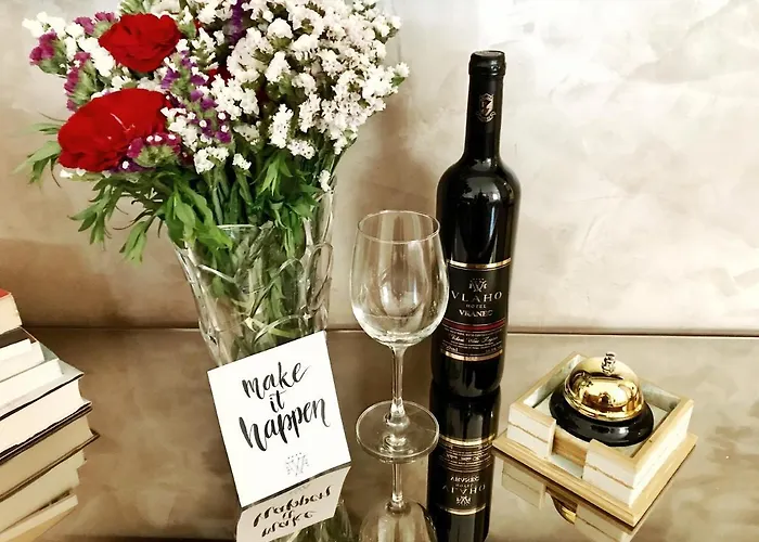 Skopje hotels near Daut Pasha Hamam